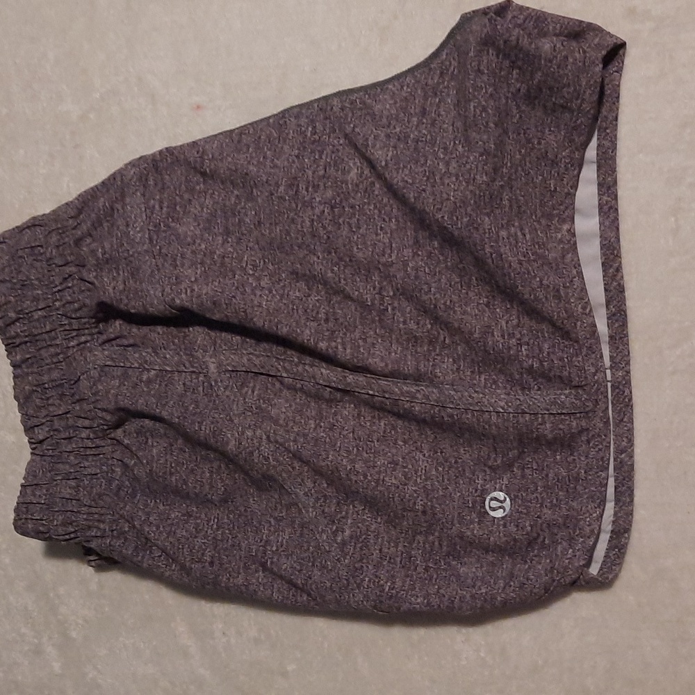 Running shorts